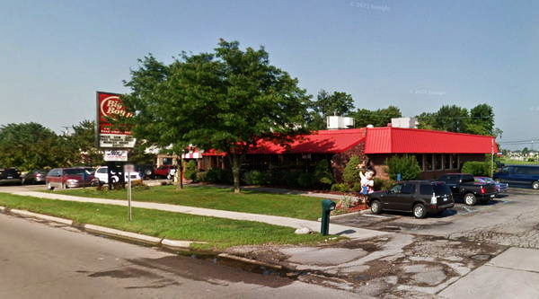 Big Boy Restaurants (Elias Brothers, Elias Bros) - Flat Rock - 27026 Telegraph Rd (newer photo)